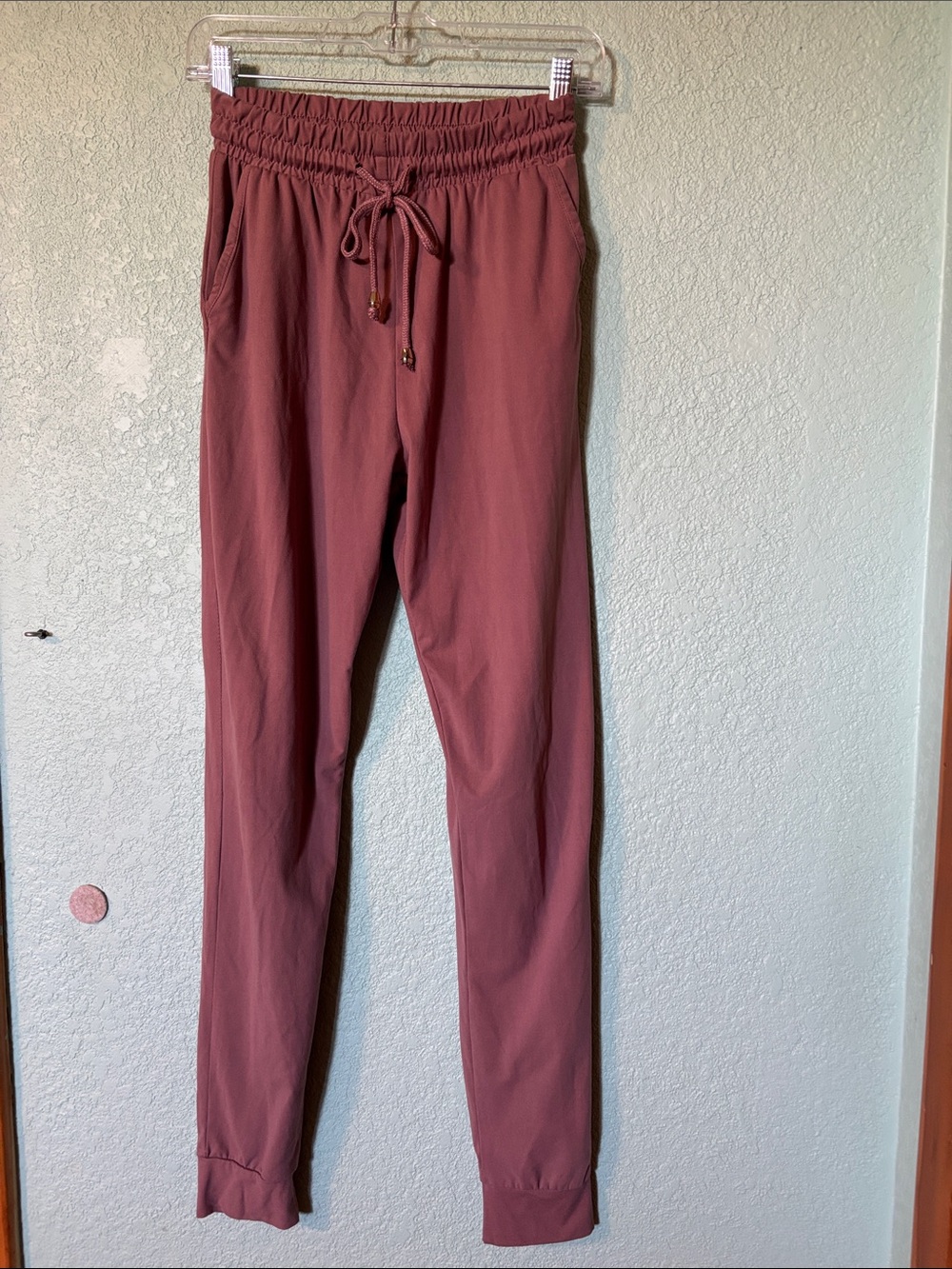 Women’s LA12st Mauve Drawstring Jogger Pants with Pockets Size Medium Good